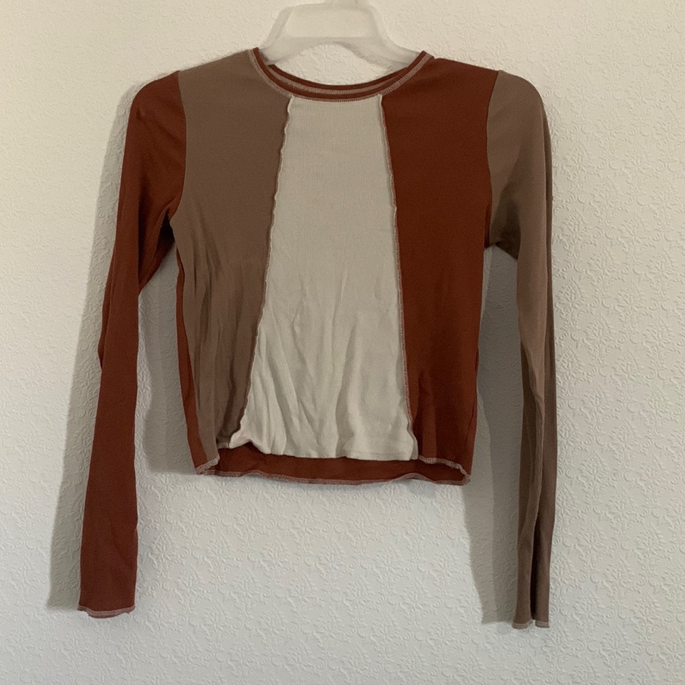 Hollister Womens Baby Tee large Longsleeve